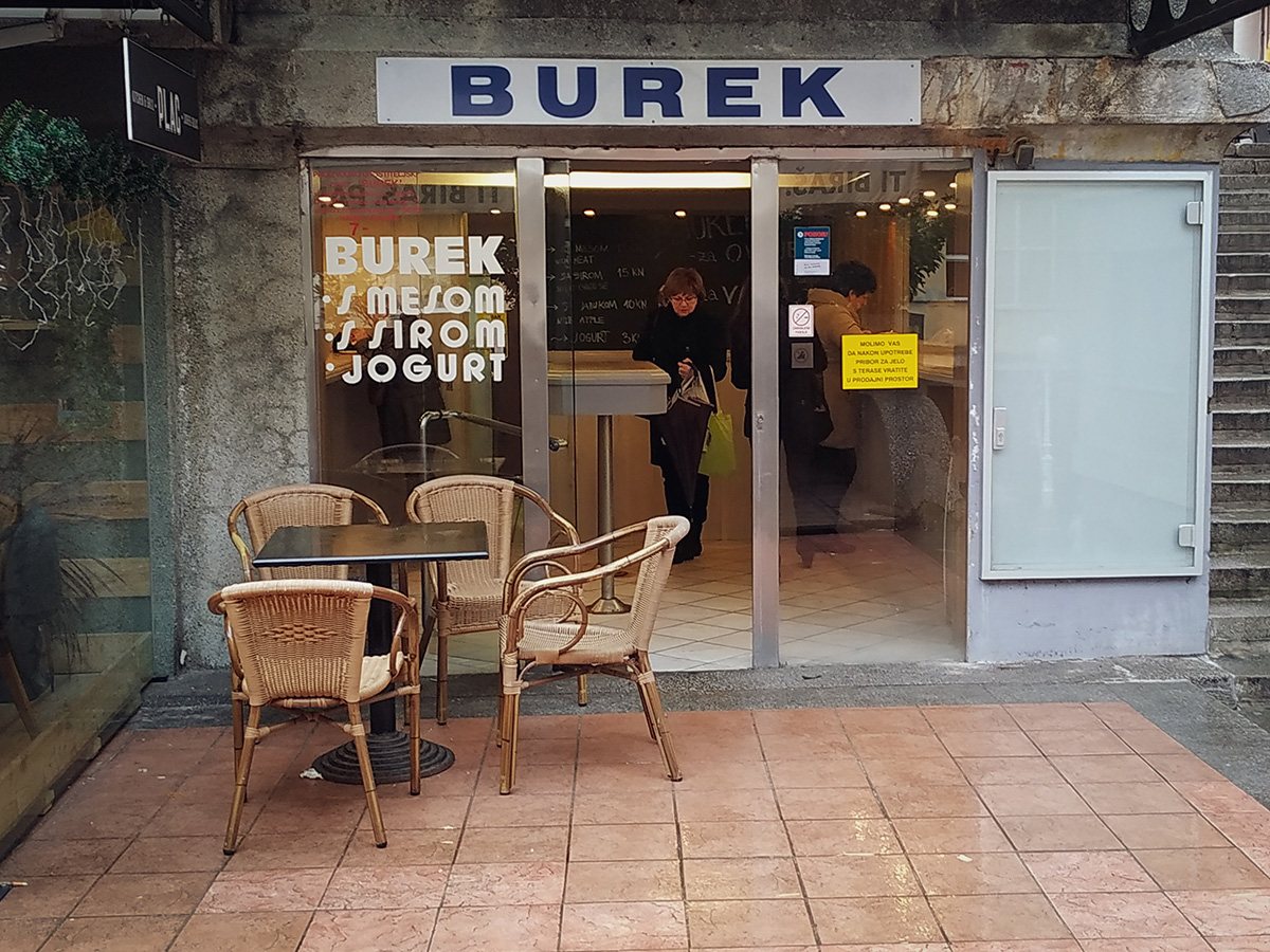 Śniadanie w Zagrzebiu: Burek na Dolcu
